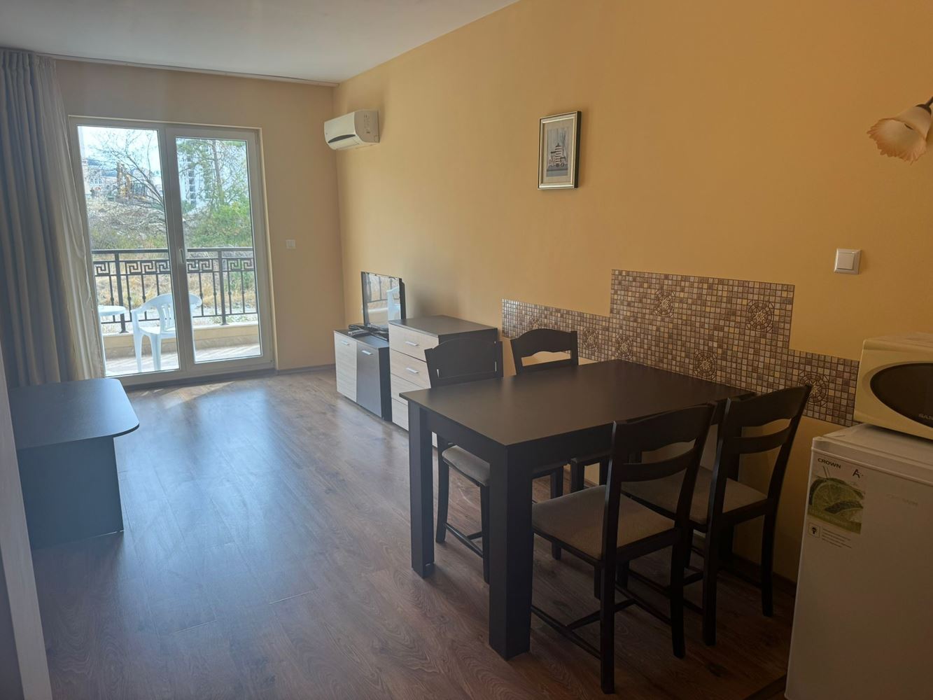 Spacious One-Bedroom Apartment in an Elegant Complex in Sunny Beach