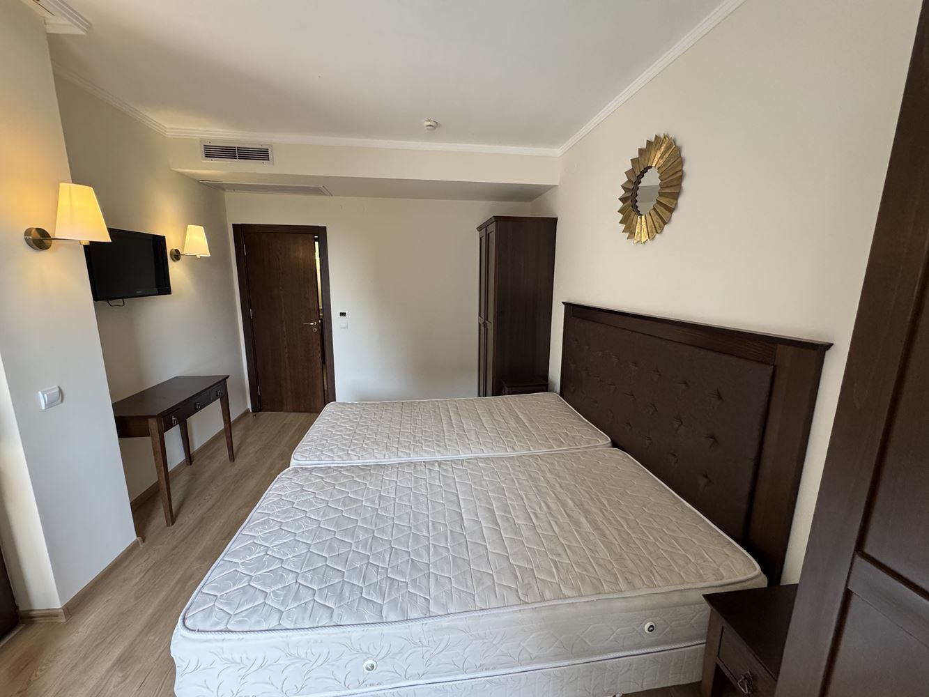 Spacious One-Bedroom Apartment with a Large Terrace, 50 Metres from the Beach in Sunny Beach