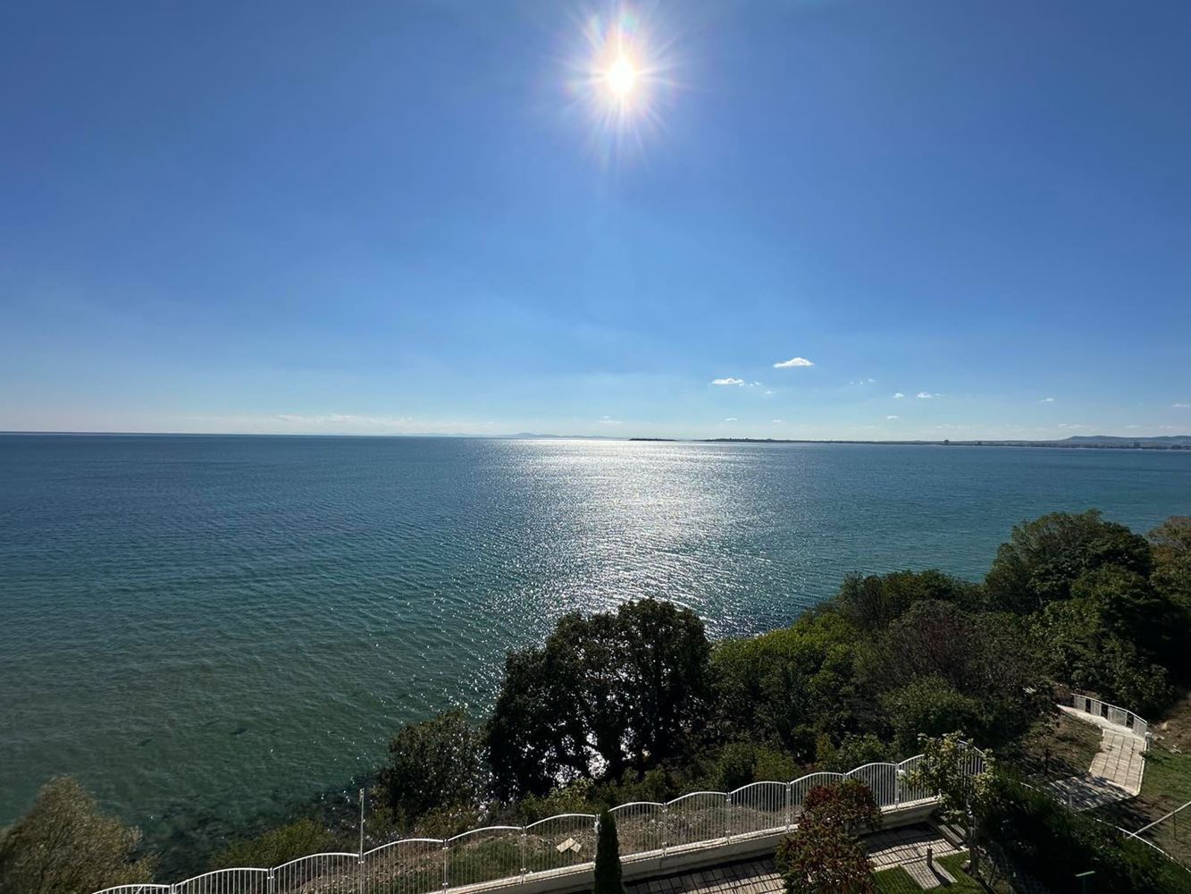 First-Line Sea Property in Sveti Vlas – Impressive Three-Bedroom Maisonette with Panoramic View and Huge Terrace