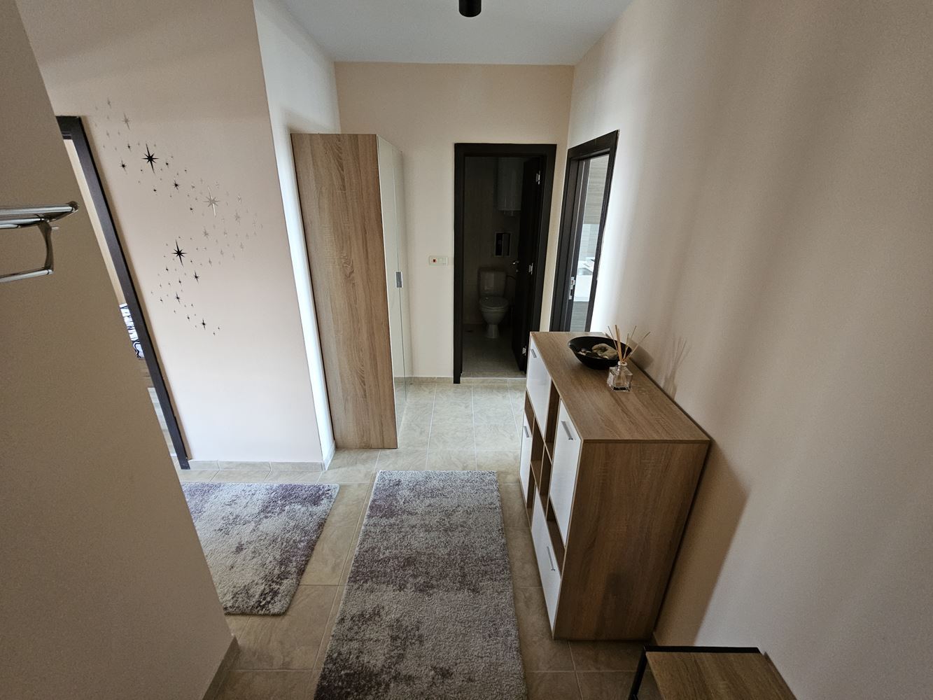 Three-room apartment with sea view – top floor with two terraces in a complex in Nessebar