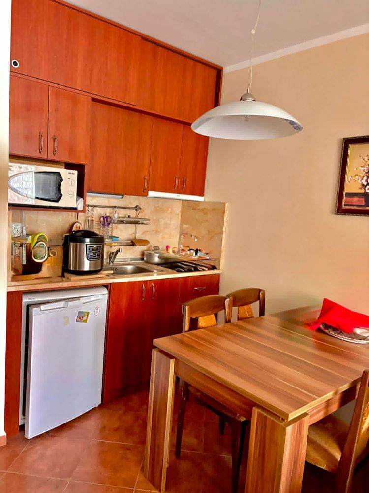 Sunny studio in Pomorie – only 400 m from the sea, close to the sanatorium