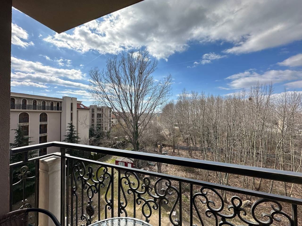 Three-room Apartment in a Premium Complex in Sunny Beach – Modern Luxury, Comfort, and Sea Atmosphere