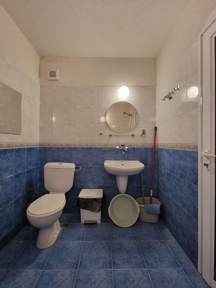 Furnished apartment with one bedroom in Sunny Beach – functional property with amenities and low maintenance fee