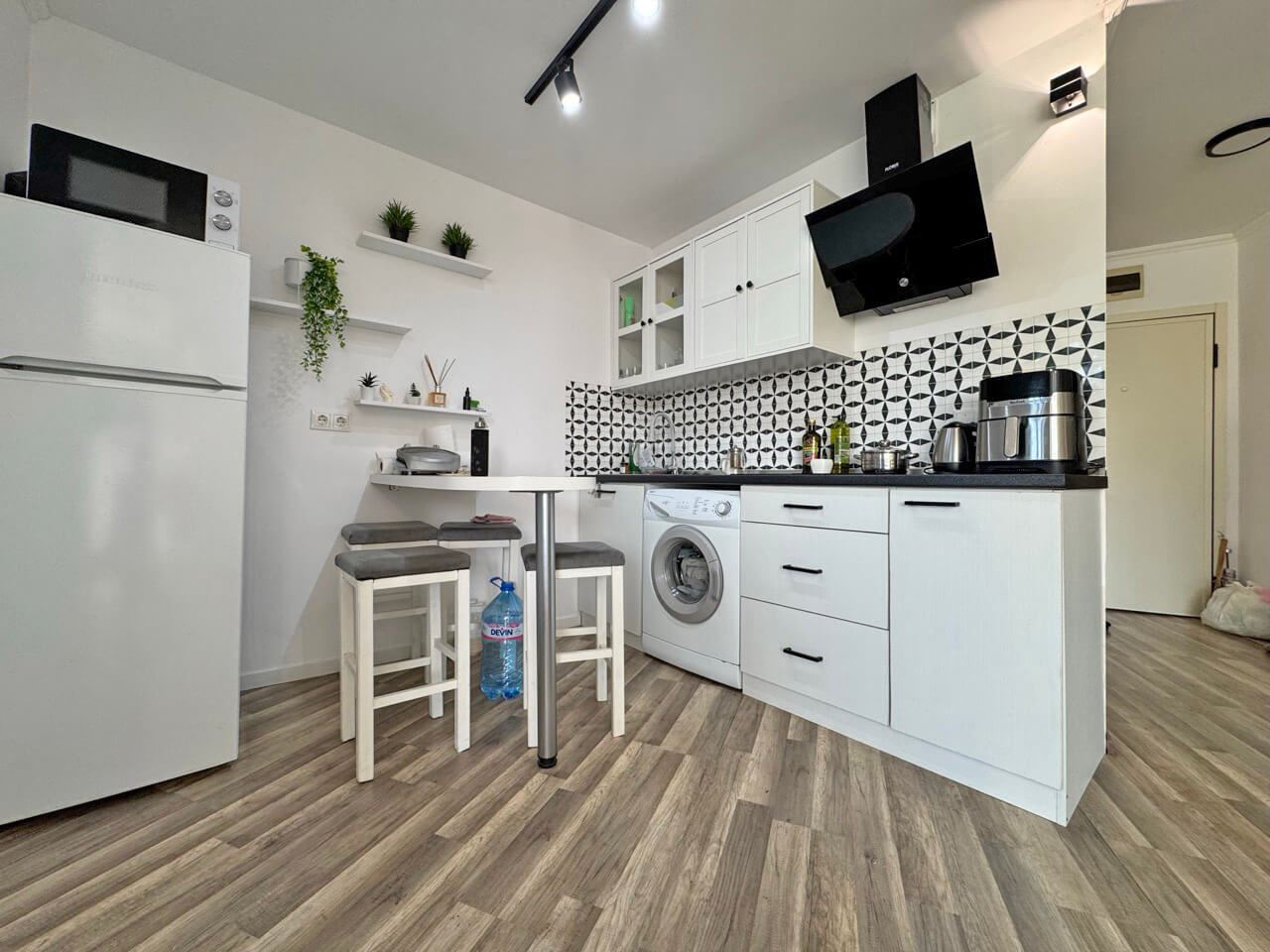 Apartment with modern furnishings and a large terrace 200 m from the beach in Sunny Beach