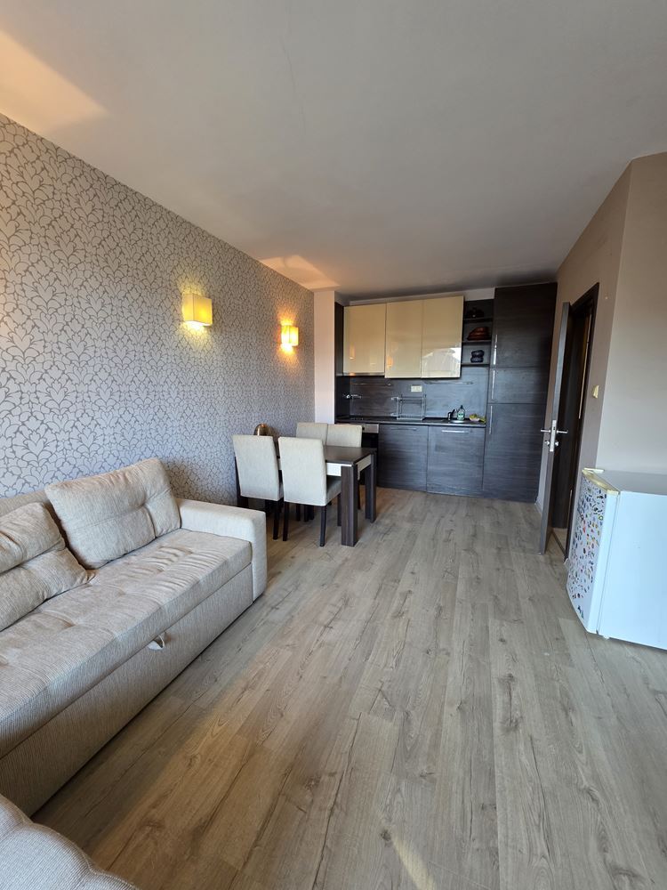 Wonderful one-bedroom apartment in a complex in Sunny Beach – pool view; style and comfort