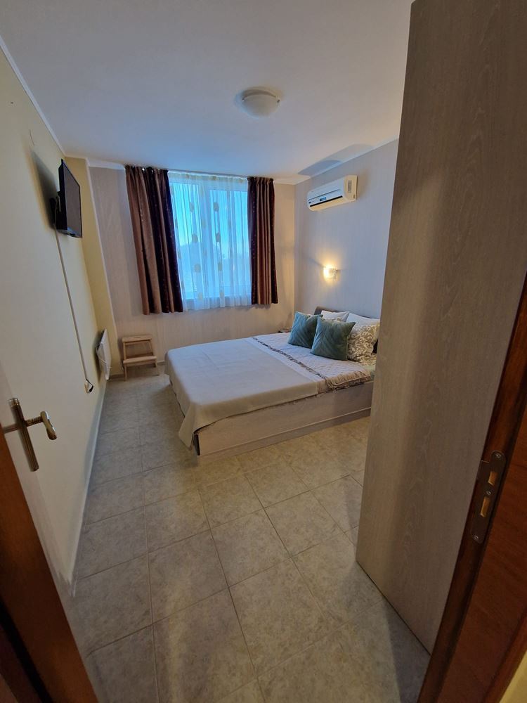 Sea and Amenities Within Easy Reach – One-Bedroom Apartment 100 m from the Beach in Sunny Beach