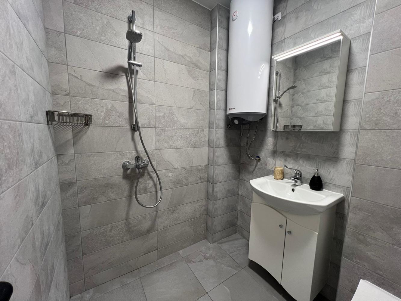 Spacious two-bedroom apartment with large terrace and parking space in Sozopol – near Harmani Beach