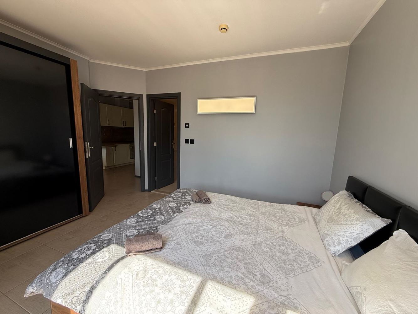 Spacious Apartment with Two Bedrooms and a Beautiful View in a Peaceful Complex near Sunny Beach