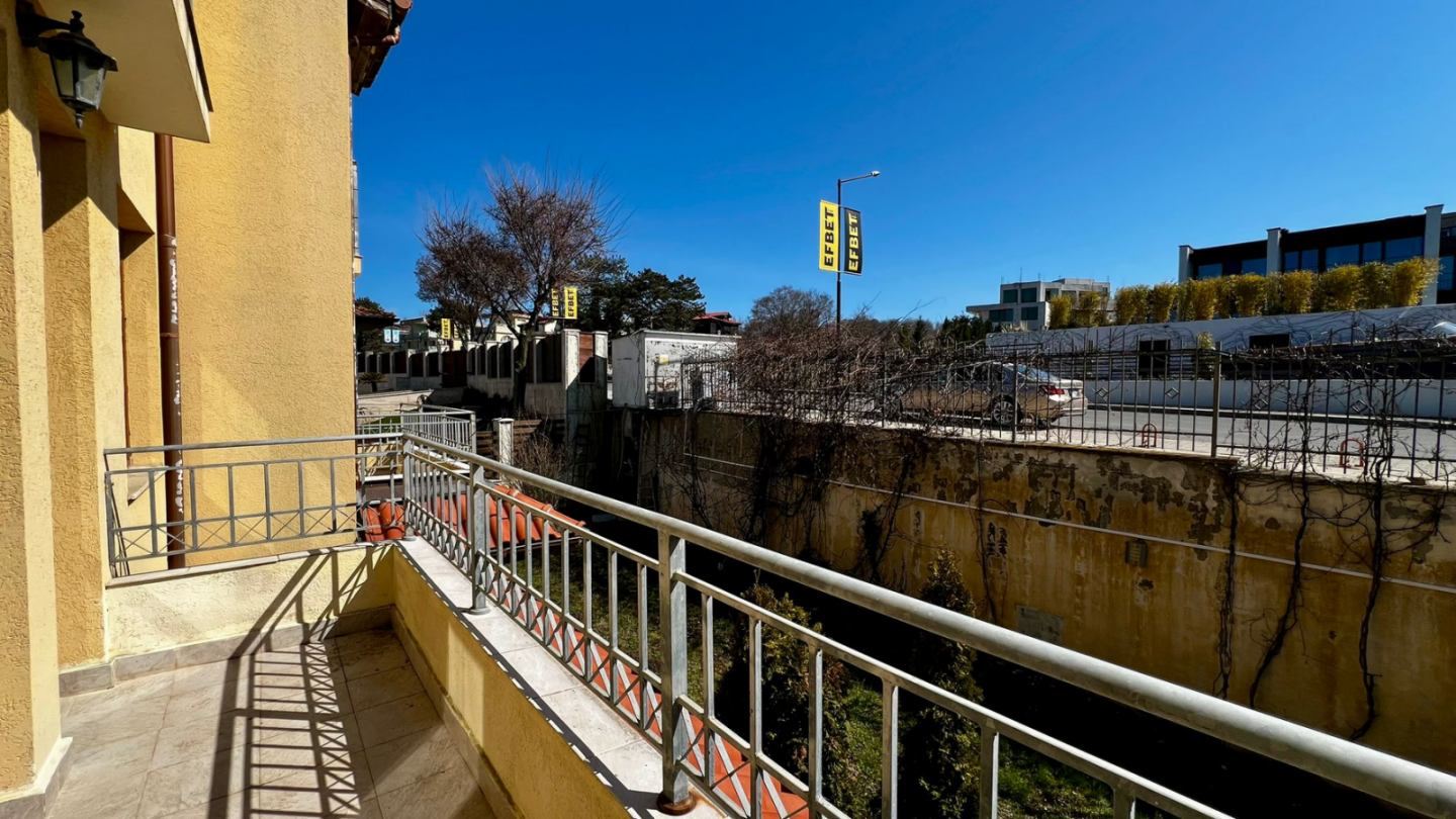 Maisonette on the first line to the sea in Sozopol with panoramic views and a boutique location