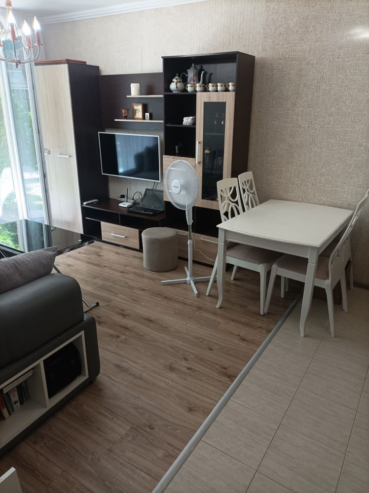 One-bedroom apartment with a private garden in Sunny Beach – your green oasis by the sea