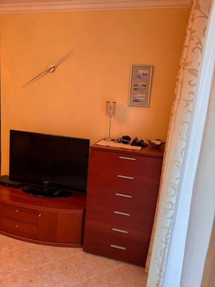 Three-room apartment with sea view surrounded by pine trees – luxury and tranquillity on the first line in Sozopol