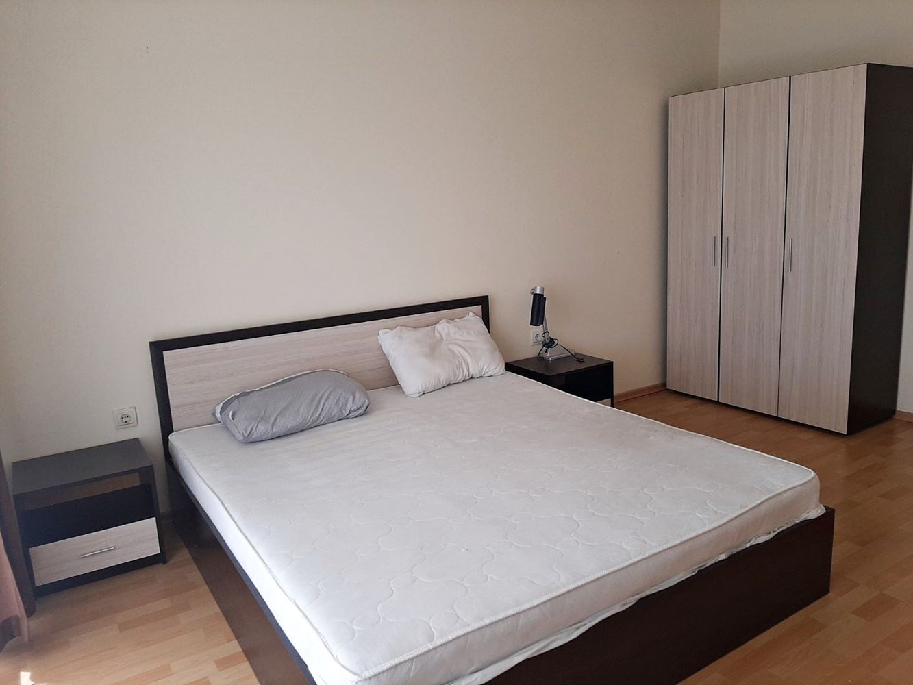 Spacious One-Bedroom Apartment with Pool View in Sunny Beach