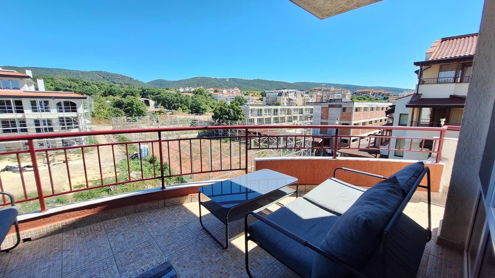 Just Steps from the Sea – Cosy Apartment with Two Bedrooms at the Entrance to Sveti Vlas