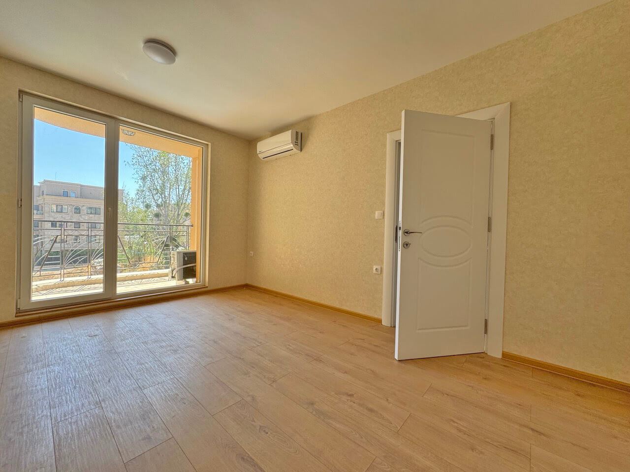 Sunny Beach: New One-Bedroom Apartment with a Beautiful Pool View
