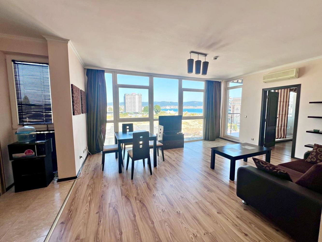 One-Bedroom Apartment with Panoramic Sea View on the First Line – Spacious Apartment in Sunny Beach