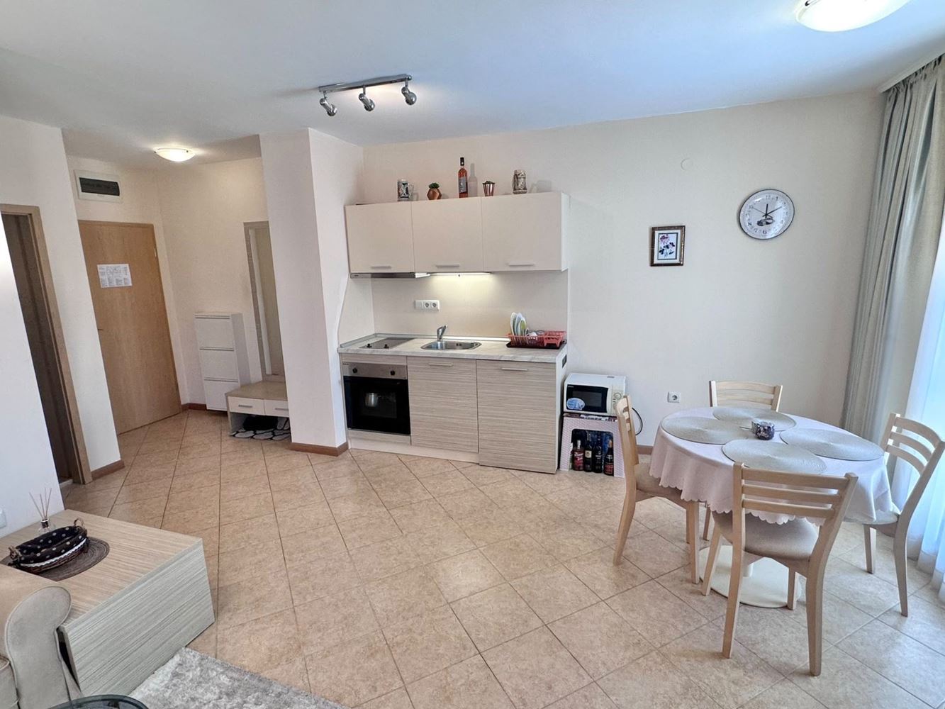 Unique One-Bedroom Apartment with Balcony and Pool View in a Prestigious Complex in Sunny Beach
