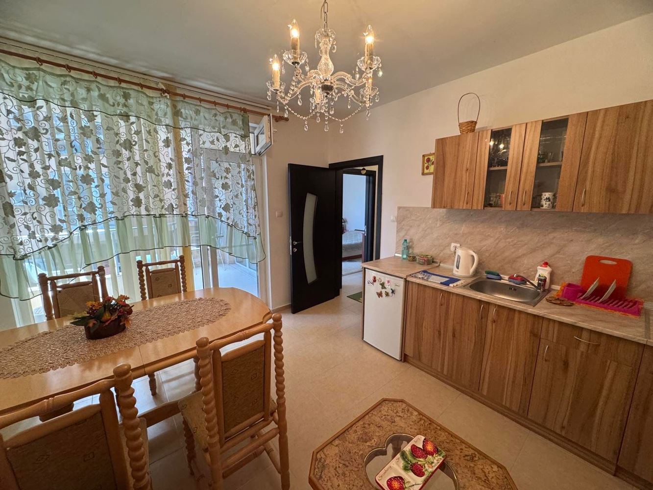 One-Bedroom Apartment 200 m from the Sea in Pomorie – Comfort, Location and Functionality