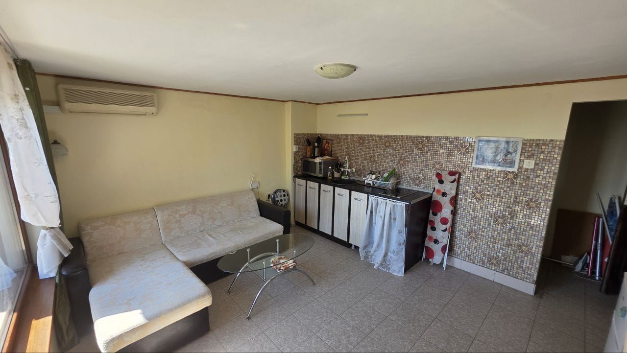 Two-Level Apartment with Sea View in Pomorie – No Maintenance Fee