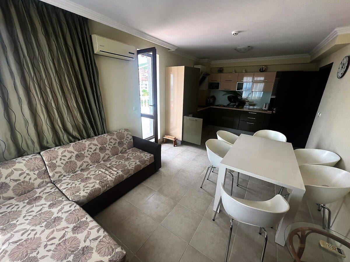 Spacious Four-Bedroom Apartment with a Unique Panoramic View of the Entire Bay in Sveti Vlas