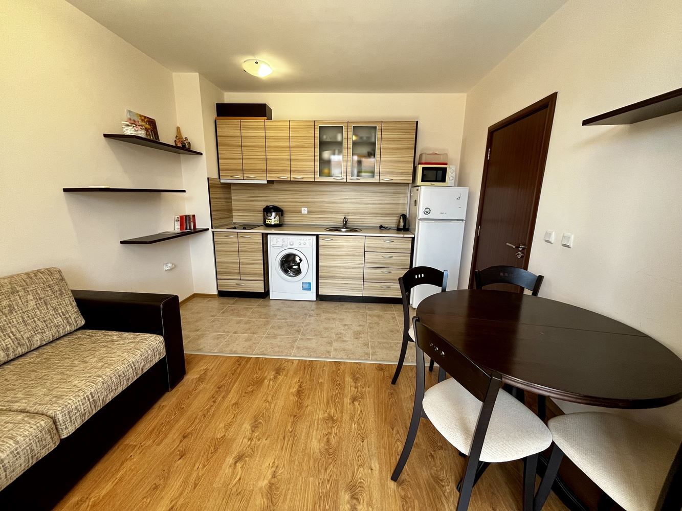 Seaside comfort and tranquility near Nessebar! Furnished one-bedroom apartment with pool view in a luxurious gated complex