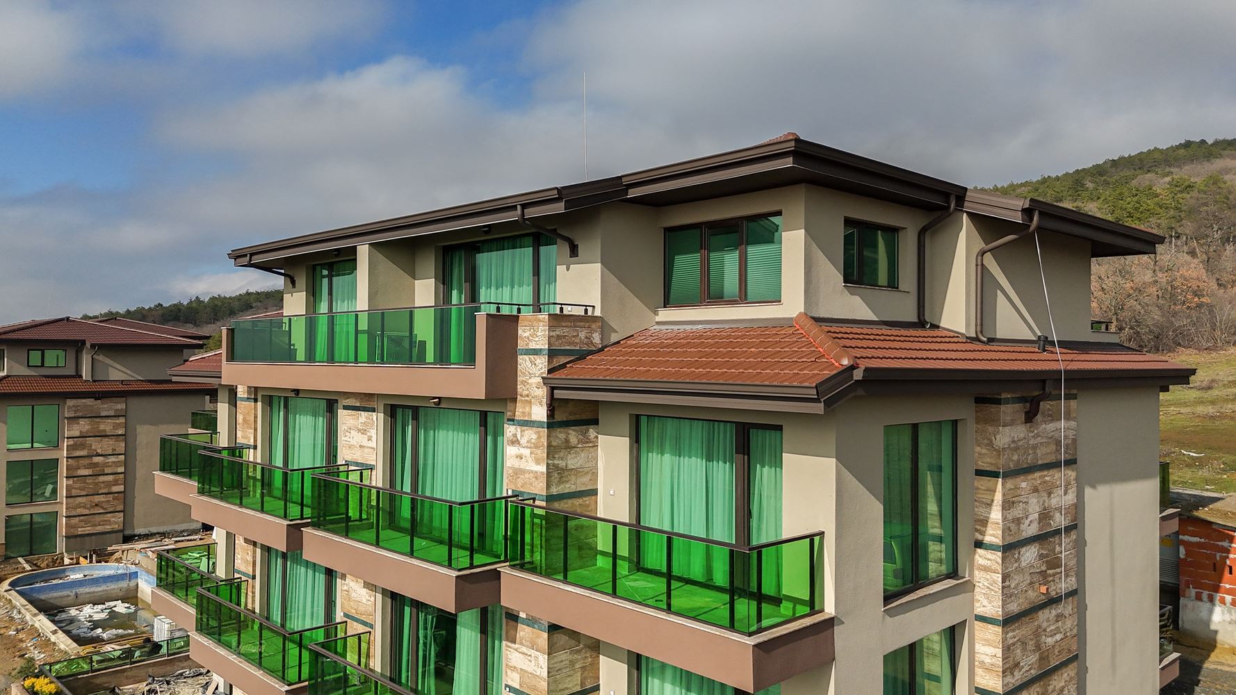Two-Bedroom Apartment with Panoramic Sea Views in a Quiet, Green Complex in Sunny Beach