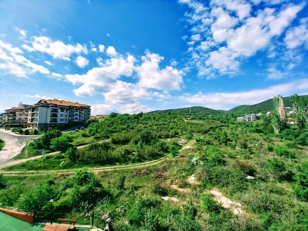 Spacious Two-Bedroom Apartment with Panoramic Sea Views in Sveti Vlas – Comfort, Tranquility, and an Excellent Location