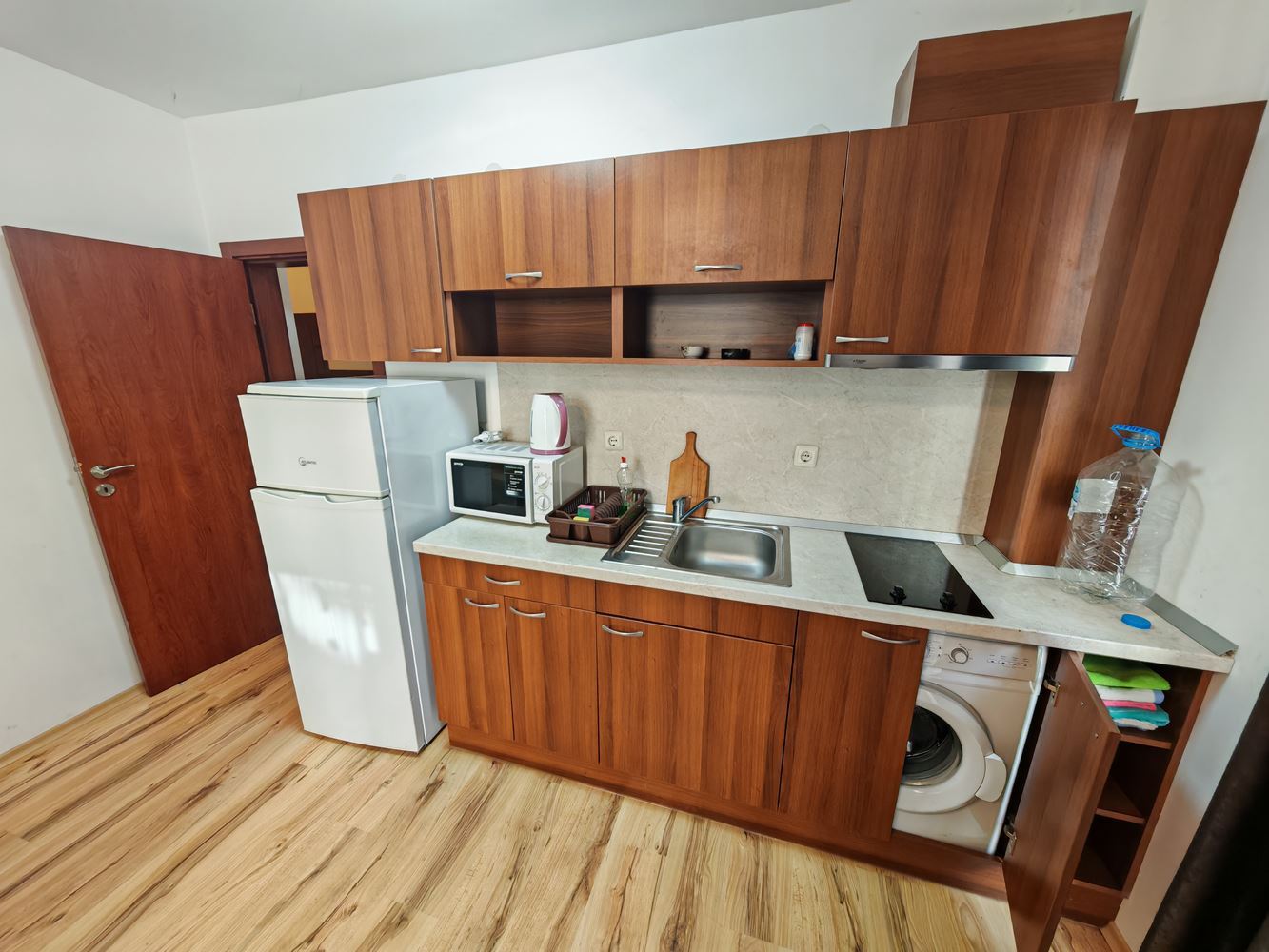 Two-Bedroom Apartment in Sveti Vlas with Excellent Amenities in a Gated Complex
