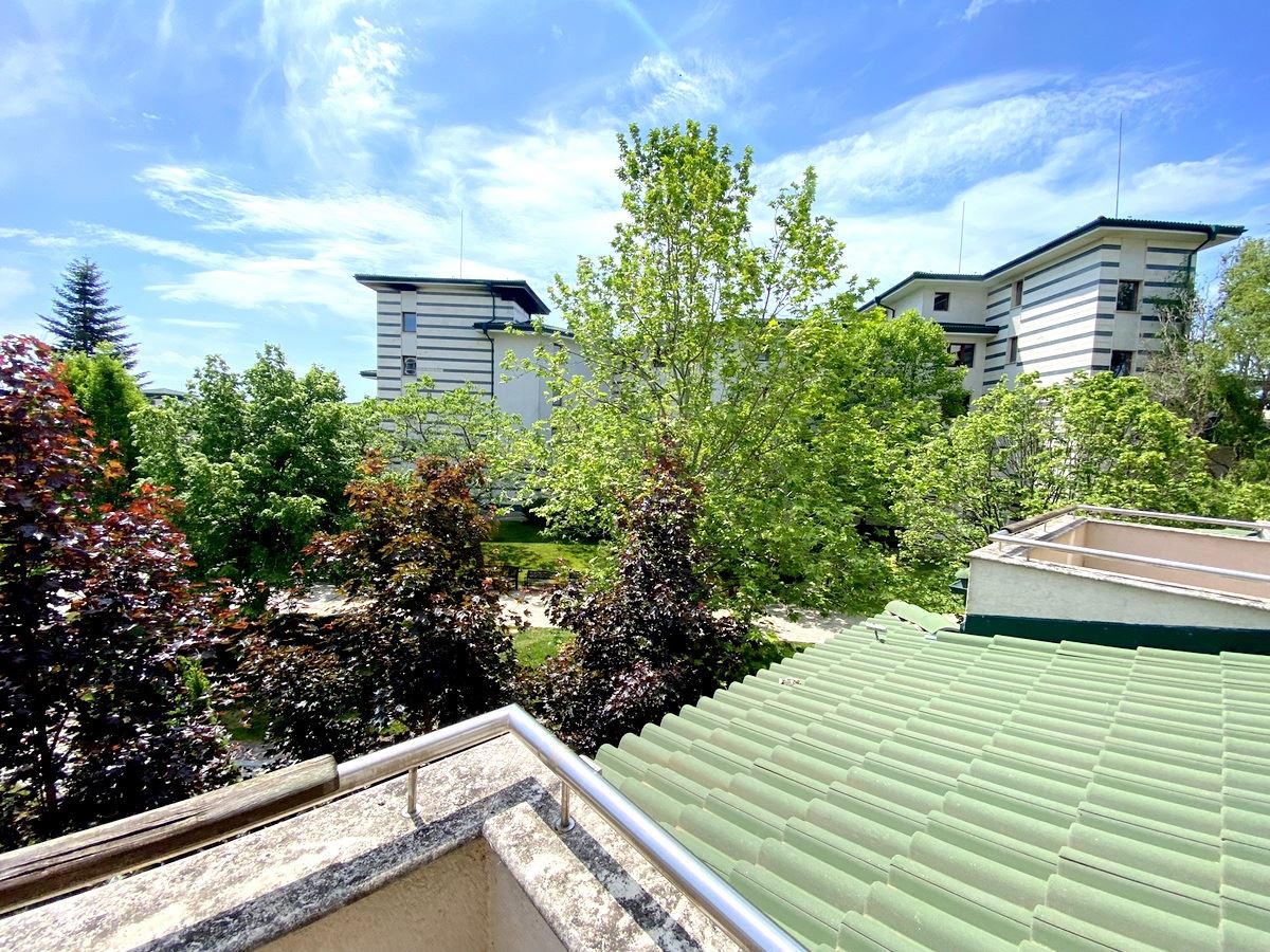 One-bedroom apartment on the first sea line in Ravda – luxury, nature, and impressive pool view