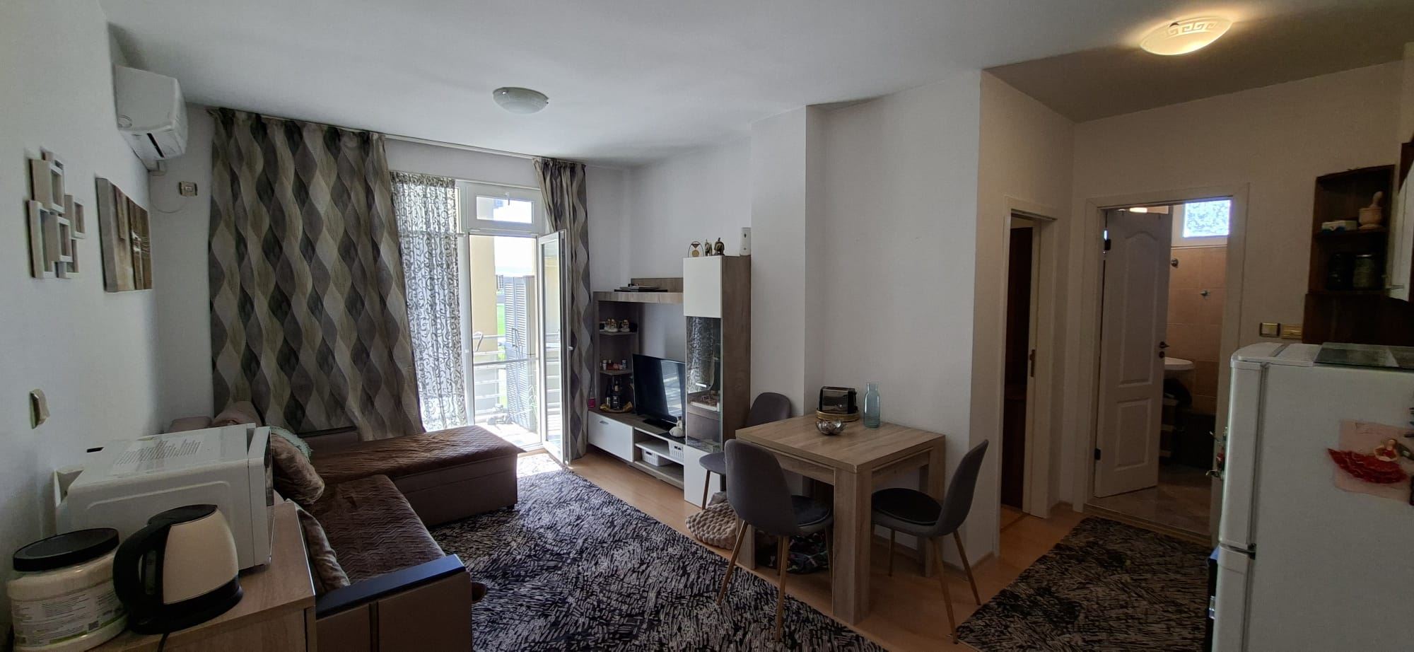 Spacious and bright one-bedroom apartment in a well-maintained complex near Sunny Beach