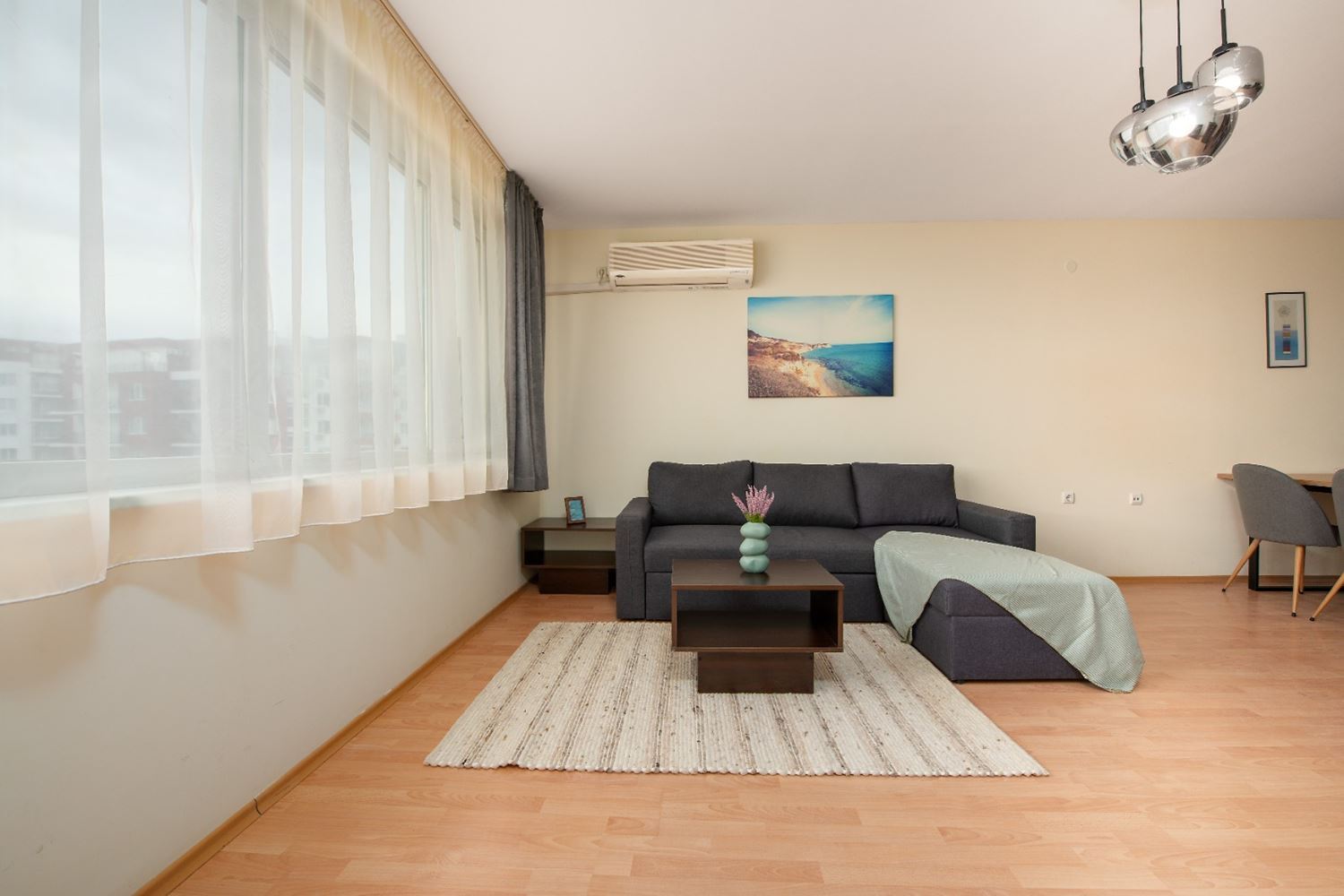 Stylish two-bedroom apartment on the first line with direct sea view in Sveti Vlas – space, luxury and full amenities