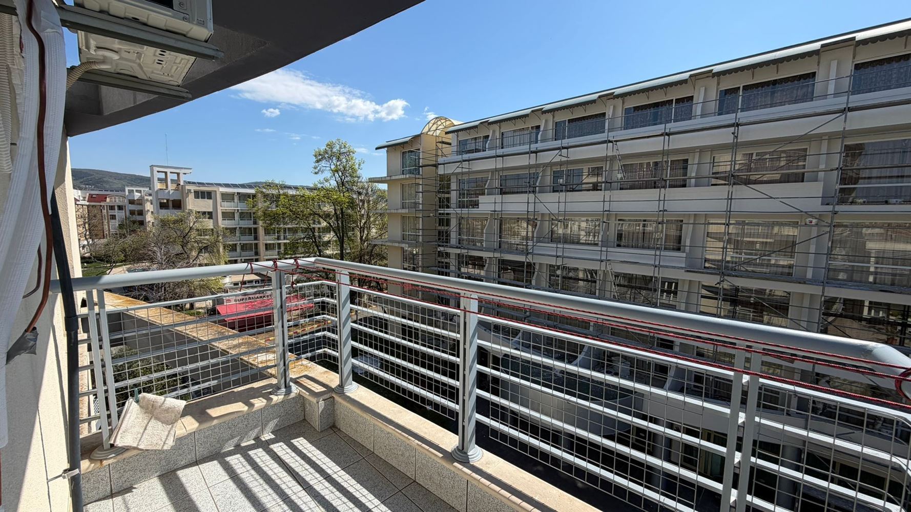 Spacious one-bedroom apartment 300 m from the sea in Sunny Beach – comfort, security and excellent investment