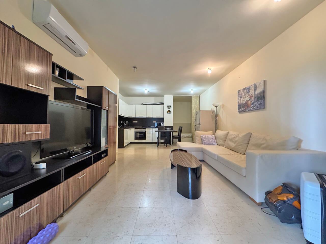 Elegant One-Bedroom Apartment on the First Sea Line in Sveti Vlas with Direct Access to Garden and Pool
