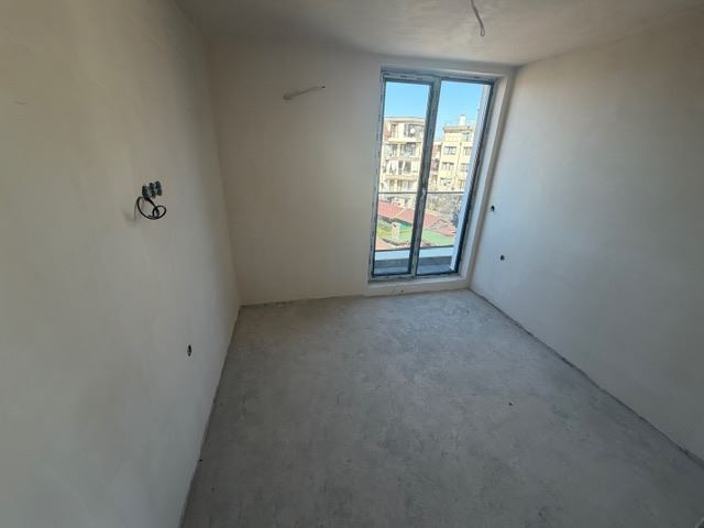 Spacious two-bedroom apartment with sea view in Sarafovo – ready to move in with Act 16