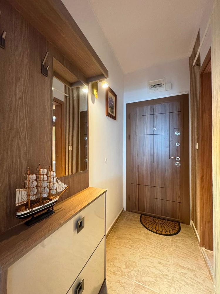 Wonderful studio on the first line in Pomorie with sea view – comfort, cosiness and a prestigious location