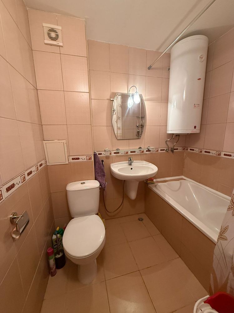 Spacious two-bedroom apartment in Sunny Beach – comfort, nature and low maintenance fee