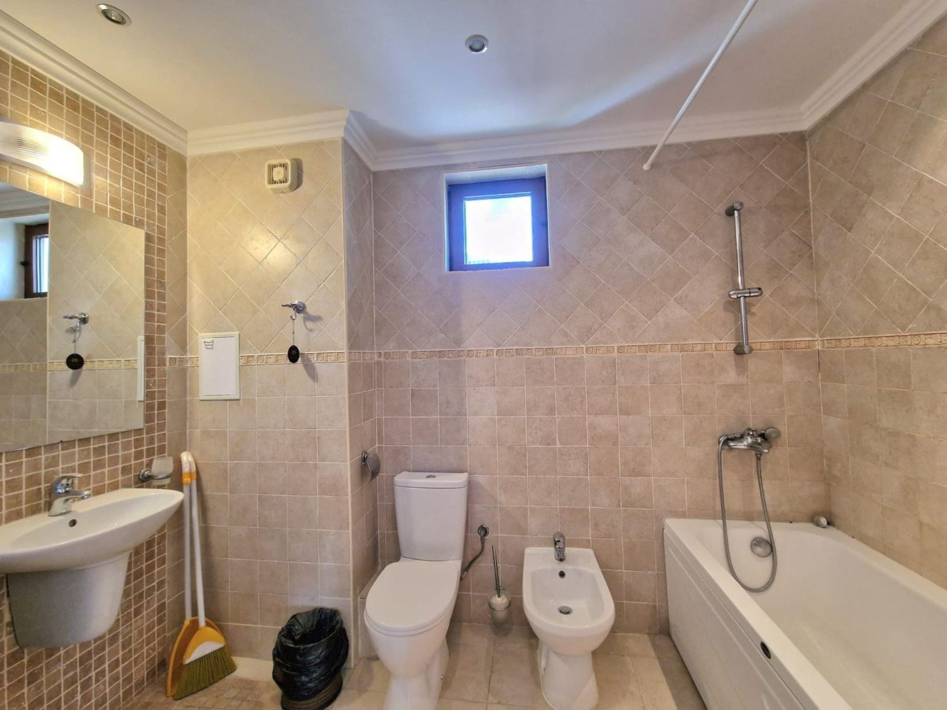 Seaside Two-Bedroom Oasis in Sveti Vlas – Space, Comfort and Impressive Sea Views