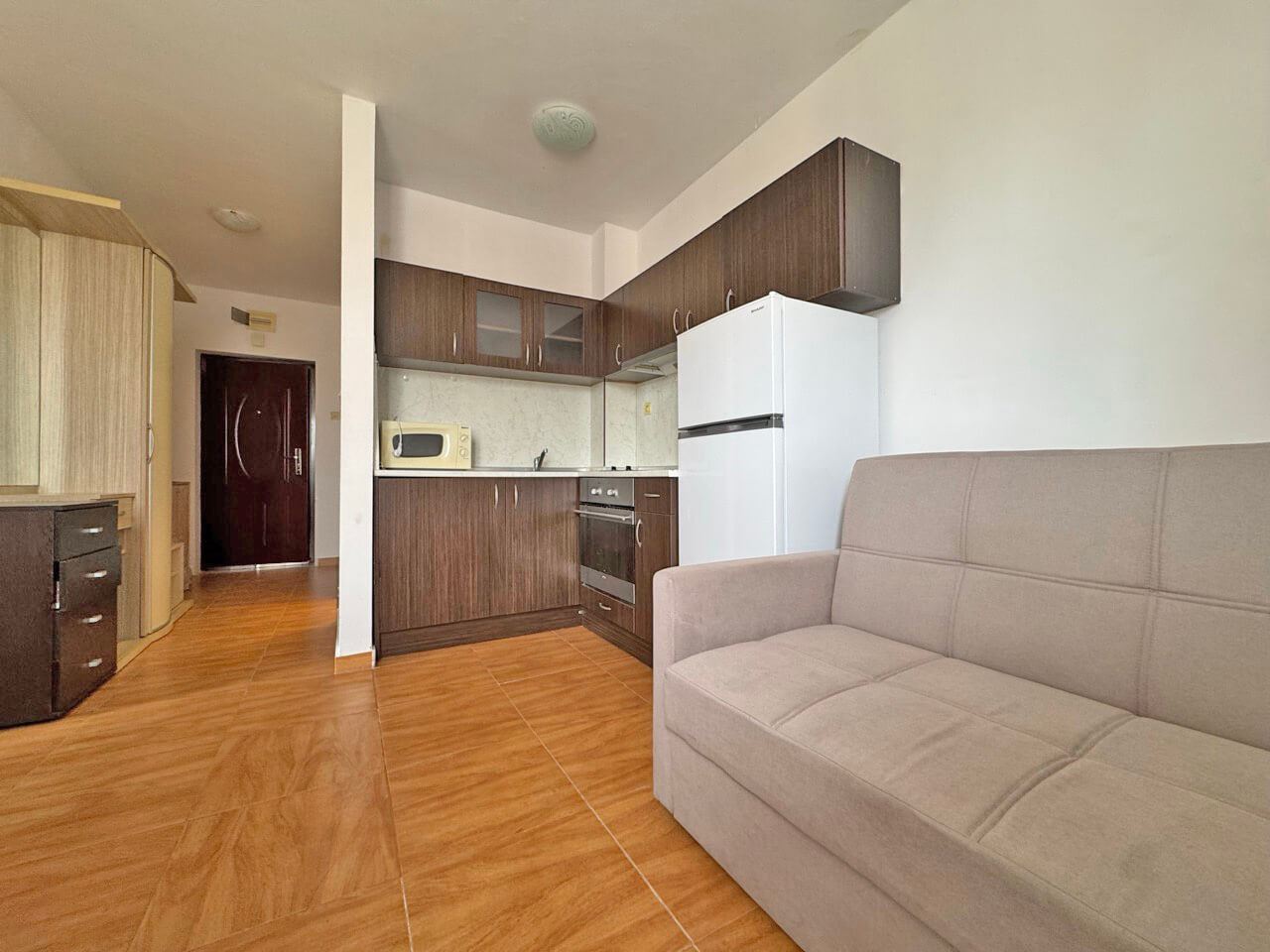 Coziness and practicality – one-bedroom apartment in a complex in Sunny Beach