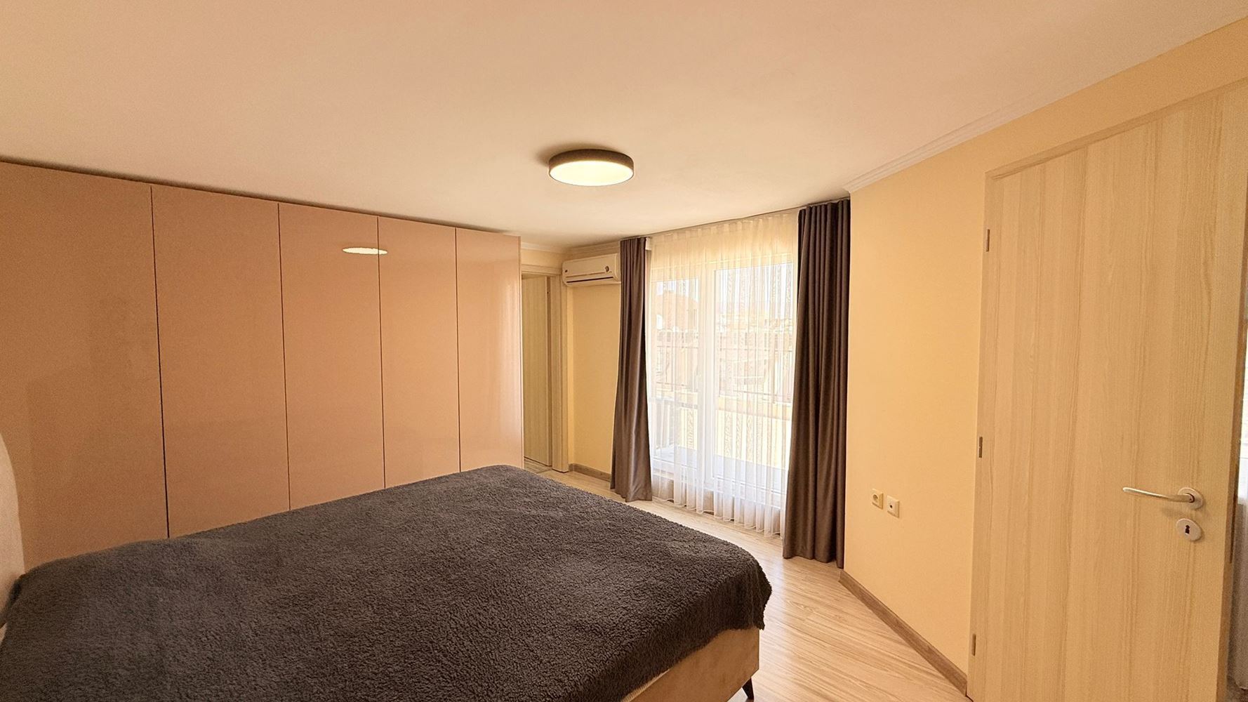 Luxury three-bedroom duplex in the heart of Sunny Beach – space, style and comfort on two levels