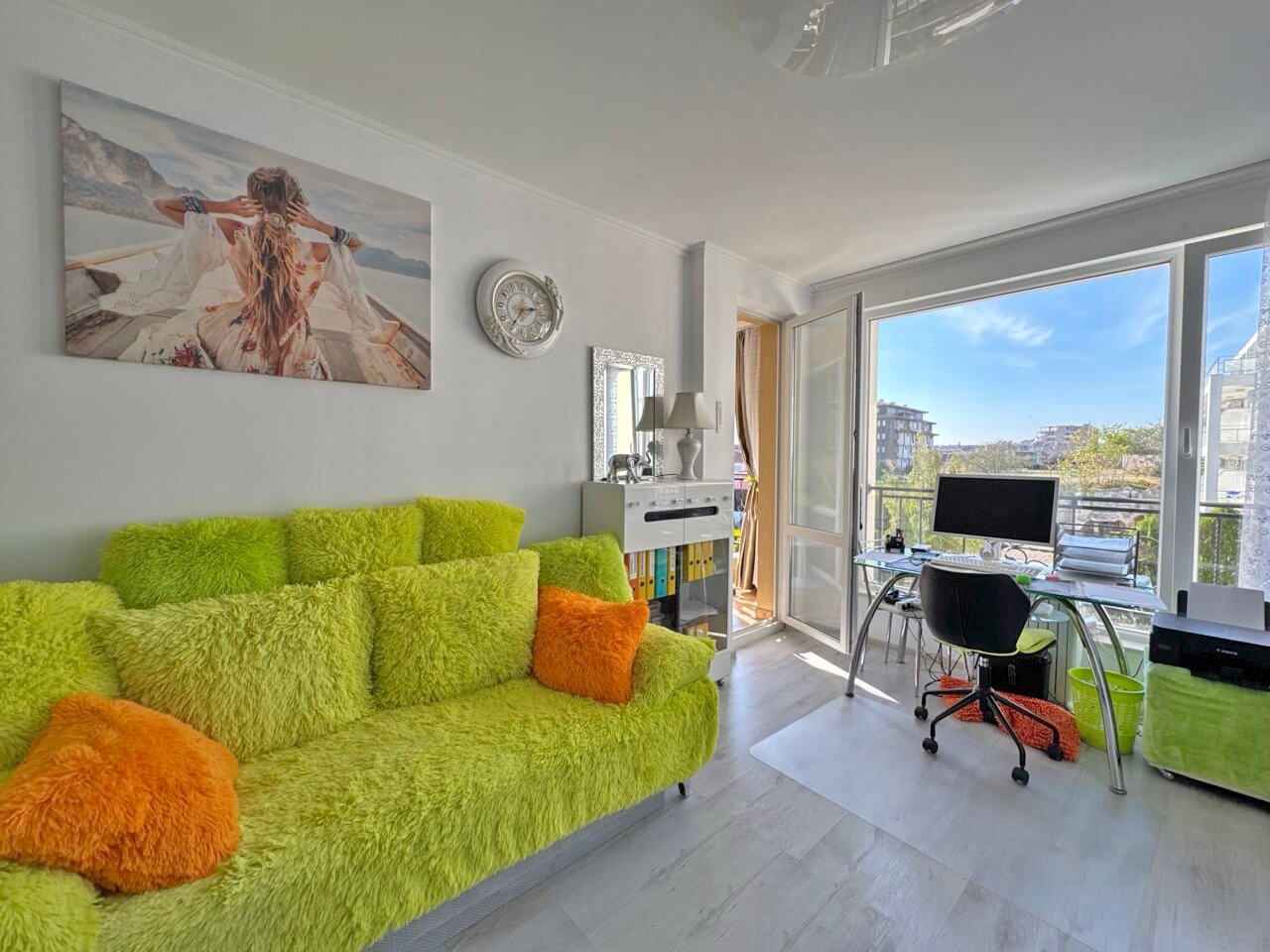 Spacious Furnished Studio in Sveti Vlas – 200 Metres from the Beach, with a Luxury SPA Centre and Excellent Amenities