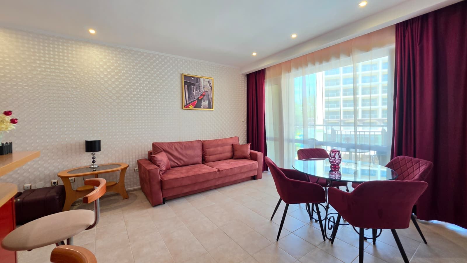 Spacious One-Bedroom Apartment Just 100 Metres from the Beach in Sunny Beach – An Excellent Choice for Living and Investment