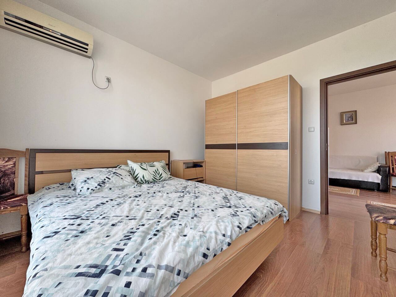 Spacious two-bedroom apartment – comfort, tranquility and excellent amenities in a modern complex
