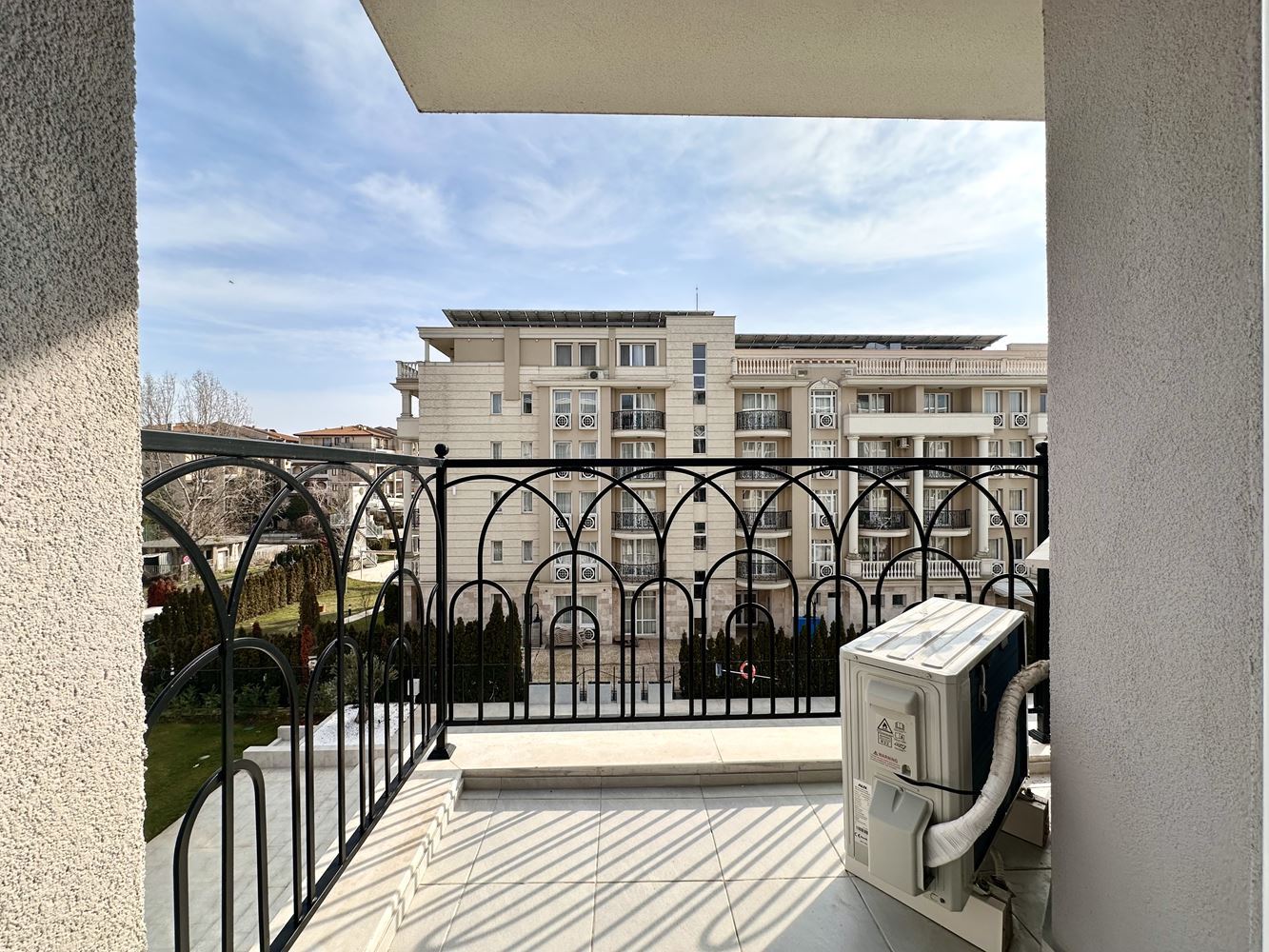 Cozy one-bedroom apartment with pool and green area view in Sunny Beach – ready to use