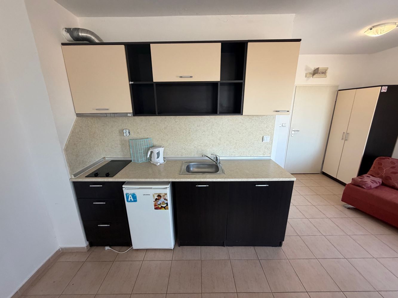 Spacious studio with sea view in a prestigious complex in Aheloy