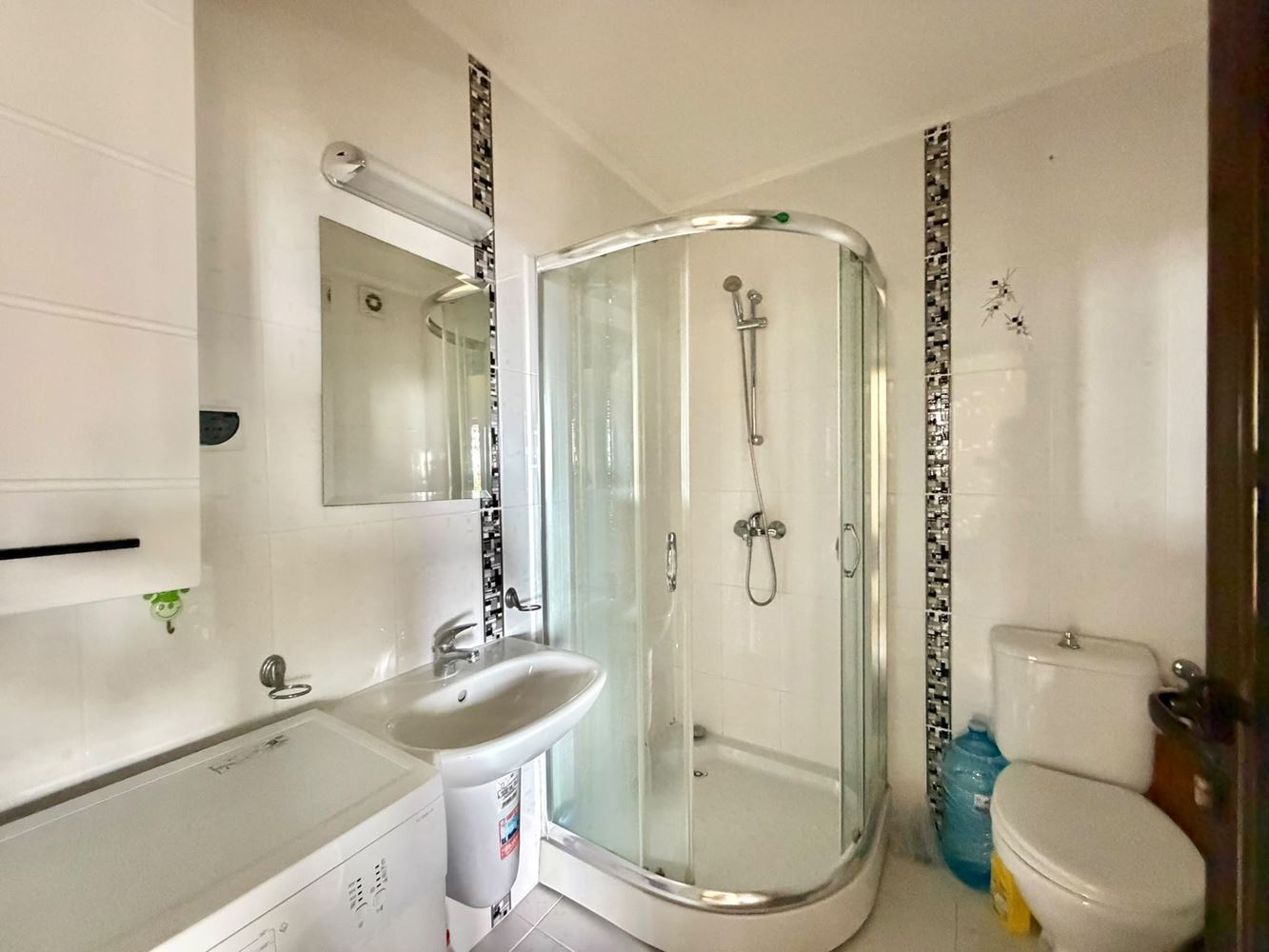 One-bedroom apartment with sea view and low maintenance fee in Ravda