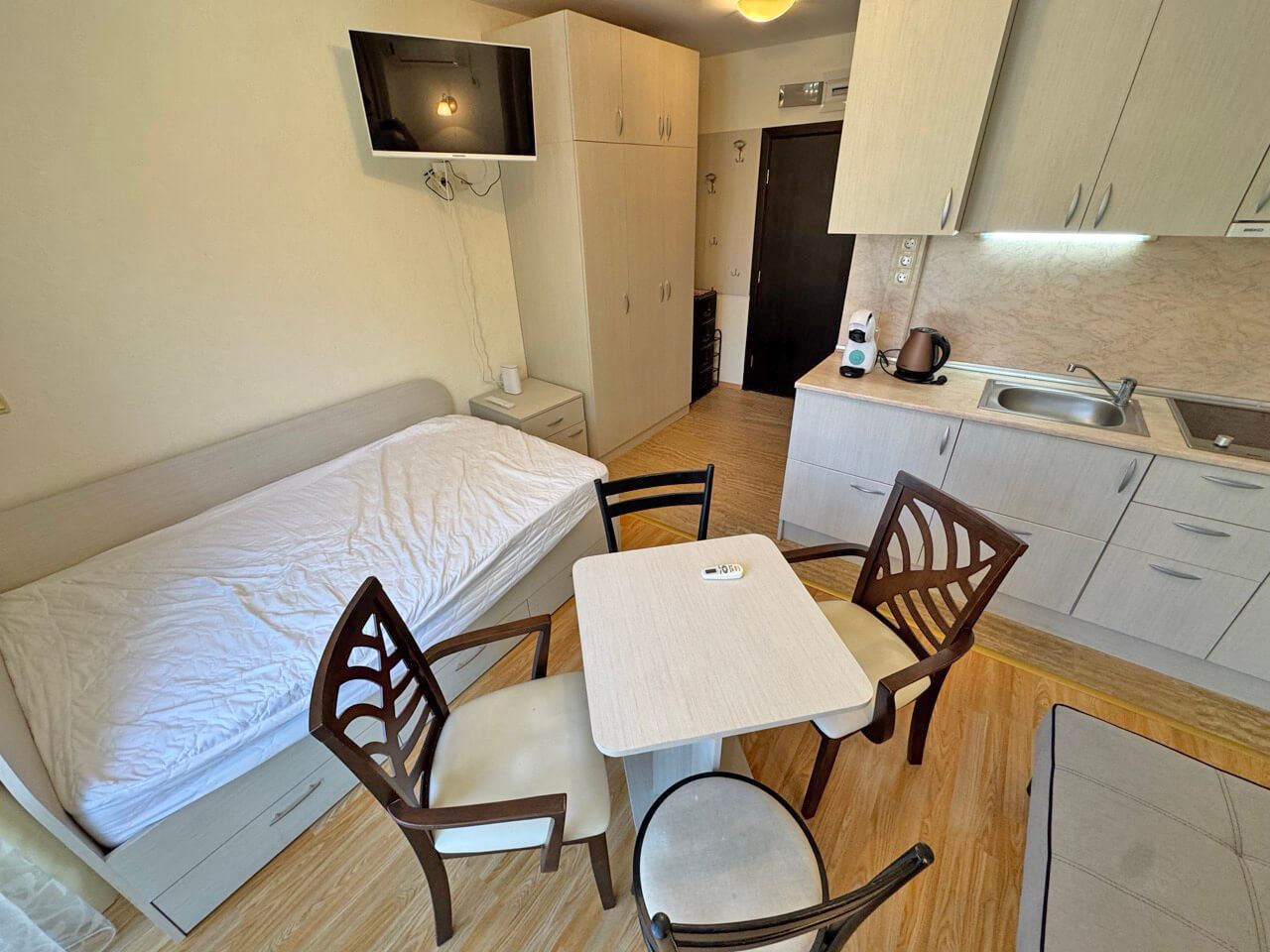 Stylish Furnished Studio in the Heart of Sunny Beach – Tranquillity Close to Cacao Beach