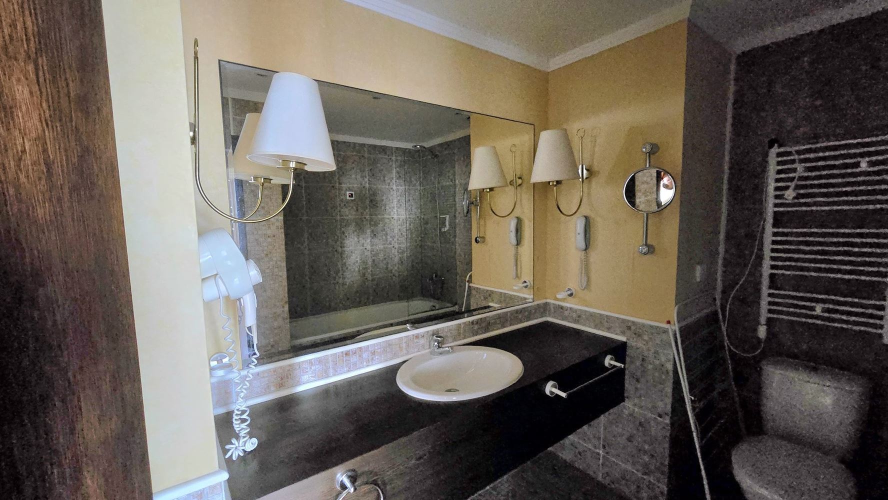 Elegant One-Bedroom Apartment in a Luxury Complex with Premium Amenities in Sunny Beach