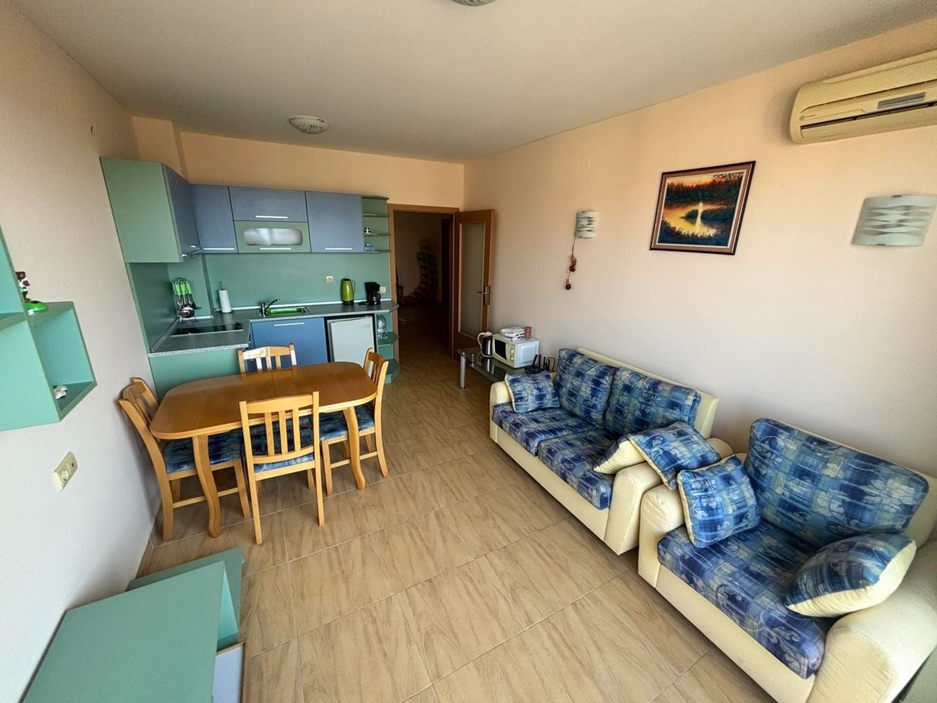 One-Bedroom Apartment with Partial Sea View – Just a 3-Minute Walk from the Beach in Sveti Vlas