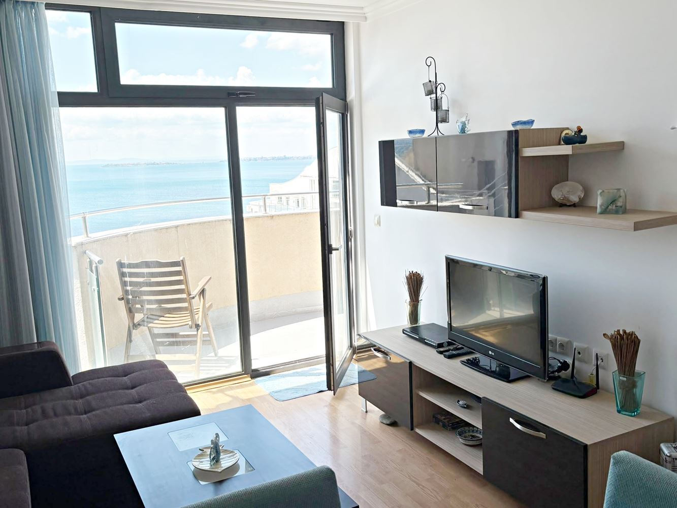 Luxury One-Bedroom Apartment with Panoramic Sea View on the First Line in Sveti Vlas