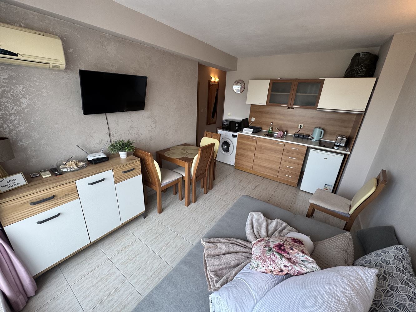 One-bedroom apartment with panoramic views in the heart of Sunny Beach