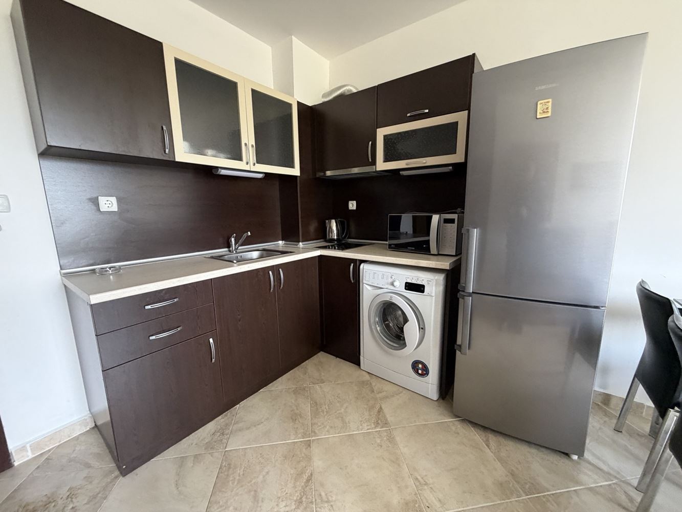 One-bedroom apartment steps from South Beach in Ravda – no maintenance fee